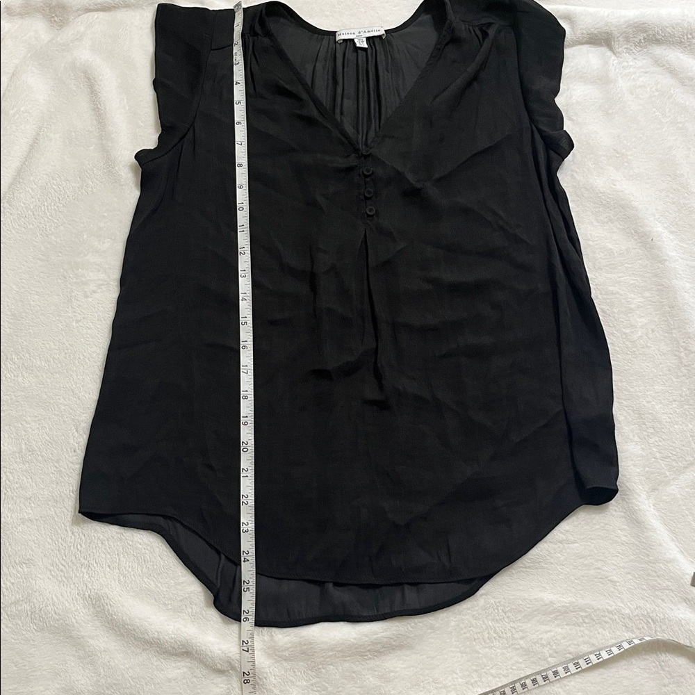 Maison d’ Amelie Black V-Neck Button Blouse - Picture 8 of 8